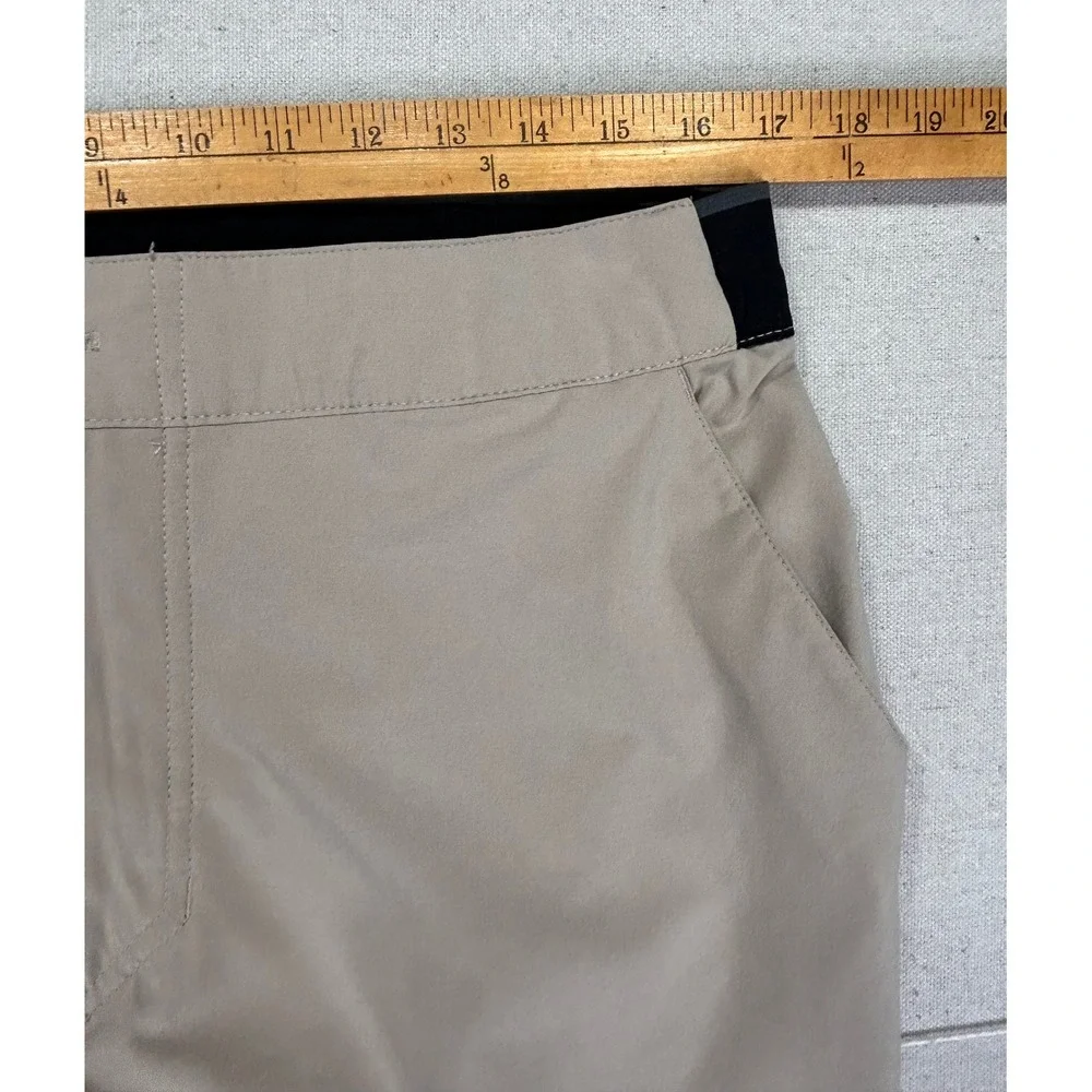 The North Face Mens 35 Tan Convertible Hiking Pants Zip Off Shorts Khaki Outdoor